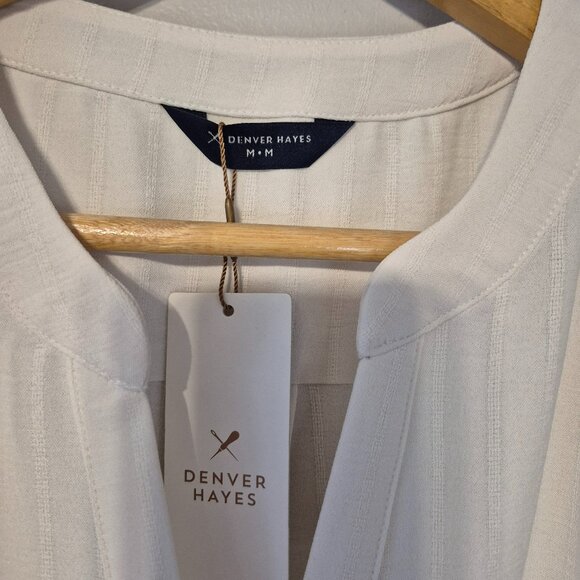 NWT Denver Hayes Cream Sleeveless Top Size Medium - Picture 2 of 7